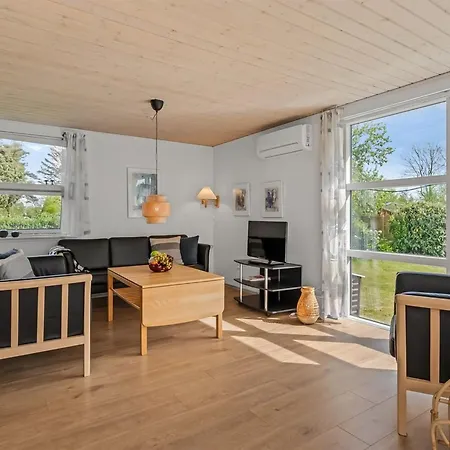 Teija - 300m From The Sea By Interhome Feriehus Odder